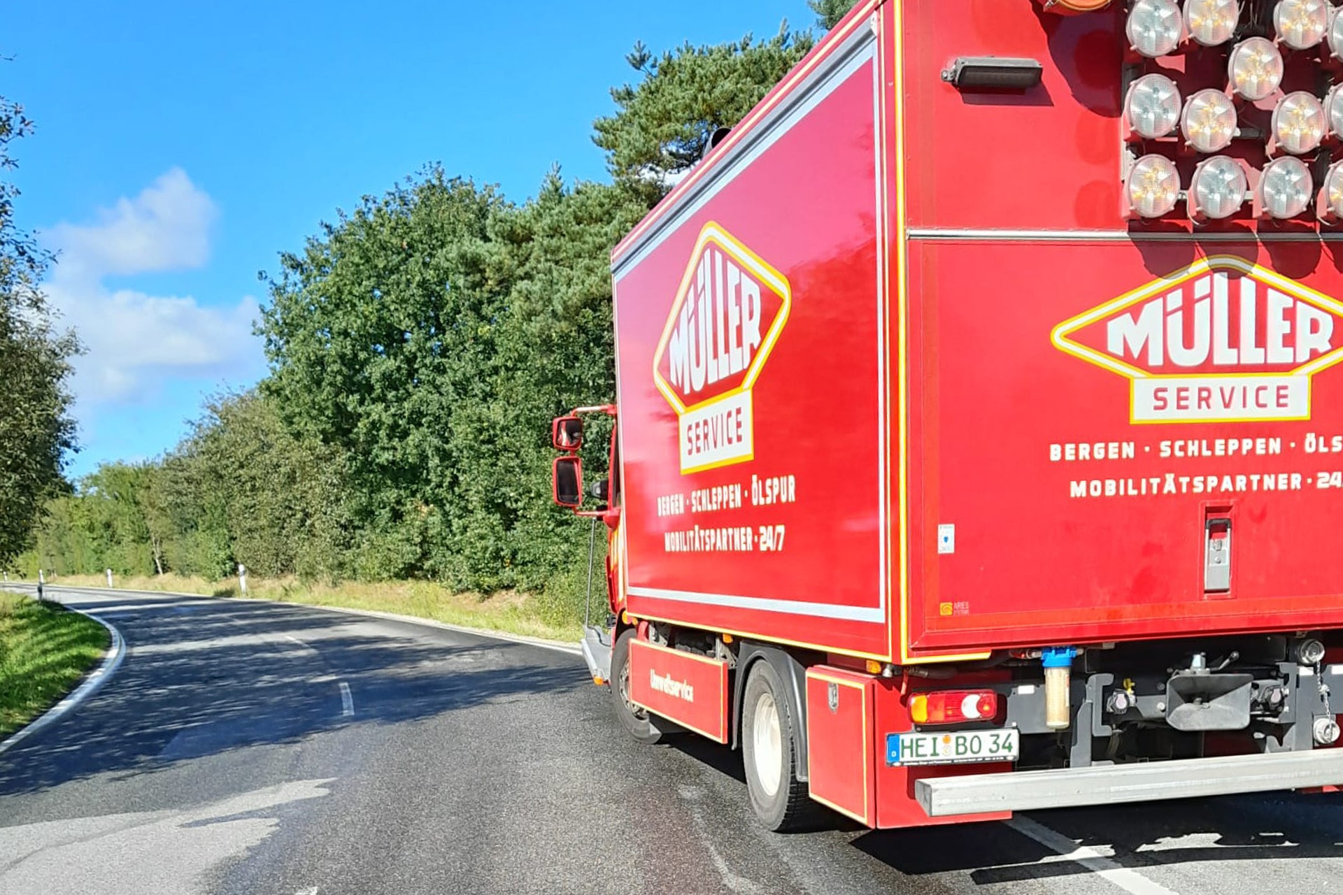 Elegantes Muller Service Gmbh Bildnull